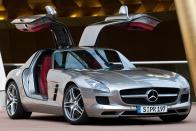 Mercedes-Benz SLS AMG